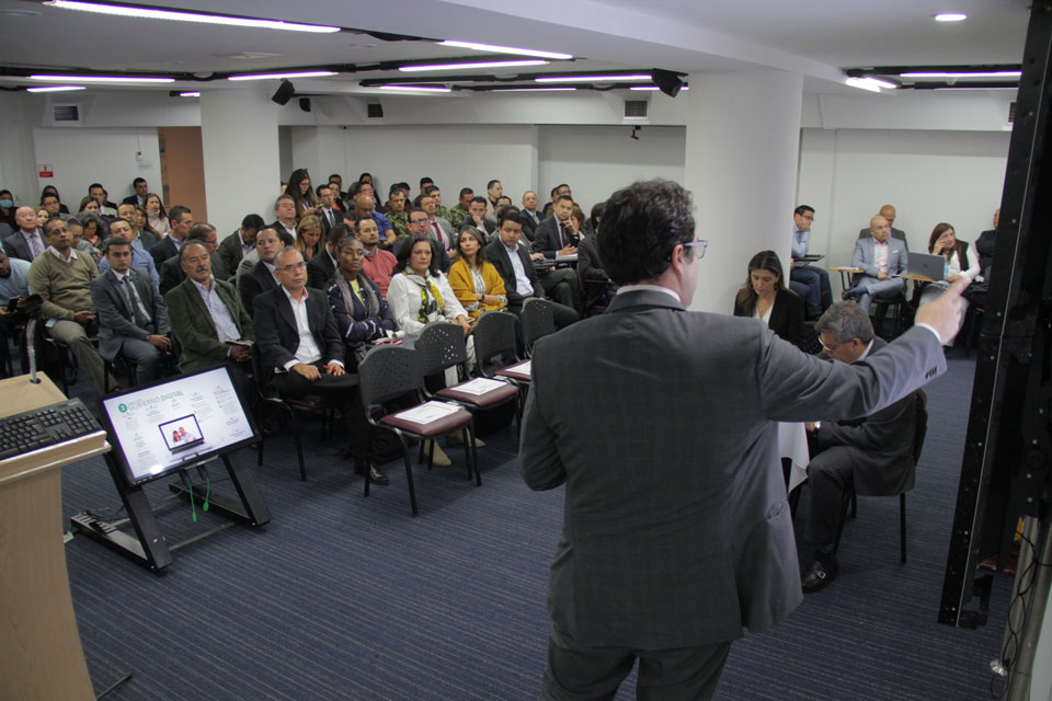 Foto Encuentro del Equipo Transversal Servicio al Ciudadano