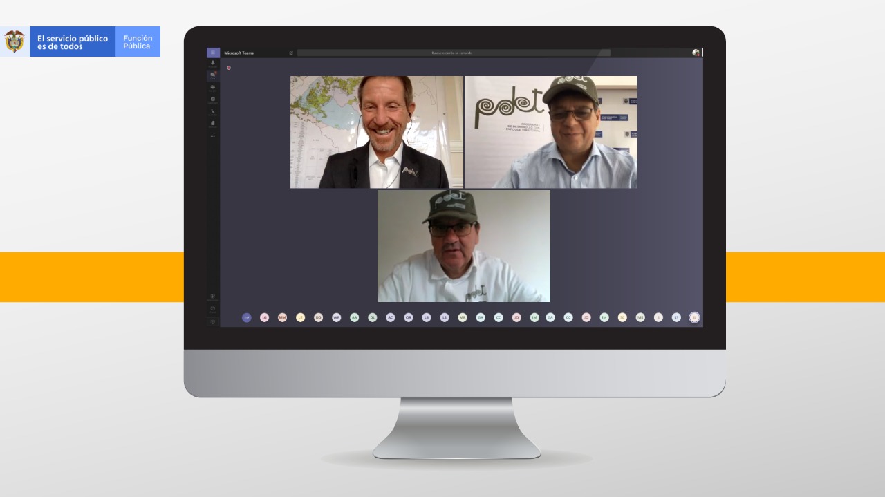 Foto Encuentro del Equipo Transversal Jefes Planeación