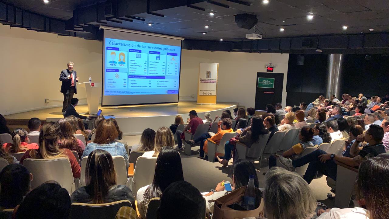 Intervención del director de Función Pública, Fernando Grillo, en el V Seminario de Servicio al Ciudadano en Medellín