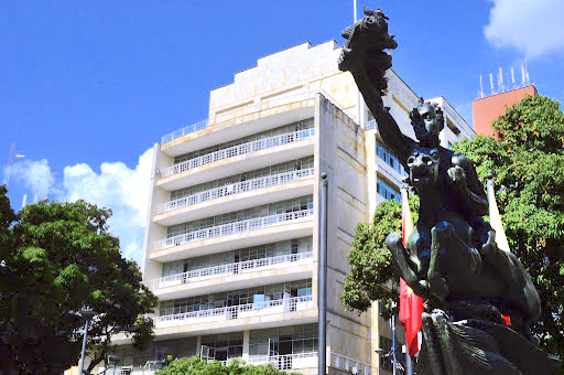 Fachada del edificio sede de la Alcaldía de Pereira