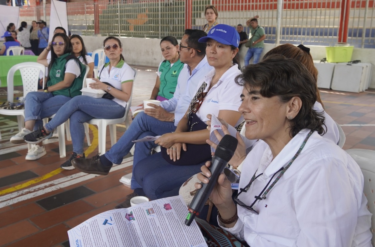 Rendición de cuentas durante Juntémonos, el festival para tejer lo público en Hacarí, Norte de Santander