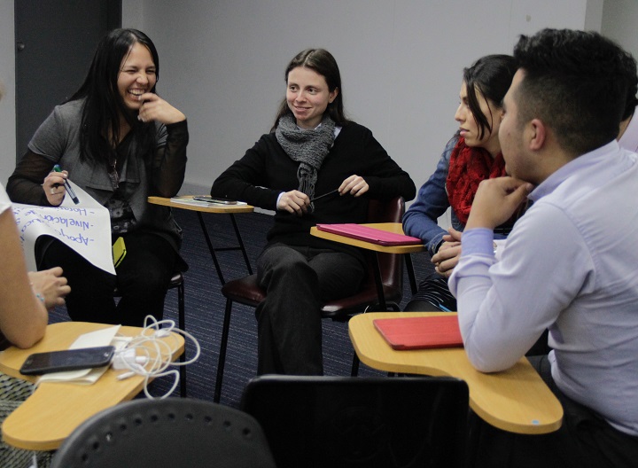 Jóvenes beneficiados por el programa